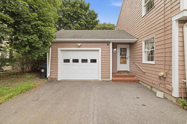 106 Edge Hill Rd, Milton, MA 02186