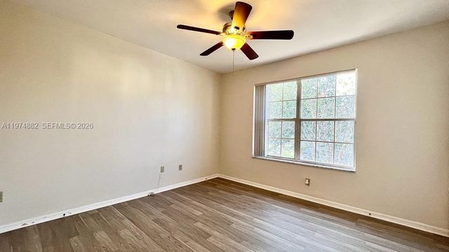 120 SW Peacock Blvd 11206, Port St. Lucie, FL 34986