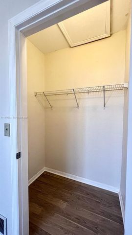 120 SW Peacock Blvd 11206, Port St. Lucie, FL 34986