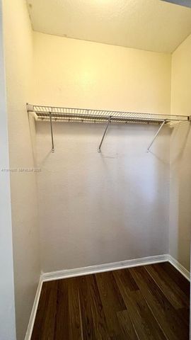 120 SW Peacock Blvd 11206, Port St. Lucie, FL 34986