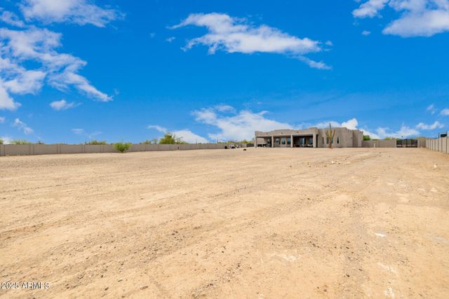 16431 W Rancho Laredo Drive, Surprise, AZ 85387