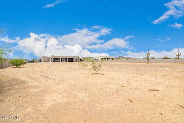 16431 W Rancho Laredo Drive, Surprise, AZ 85387