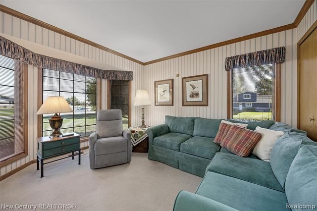 4071 Chevron Drive, Highland, MI 48356
