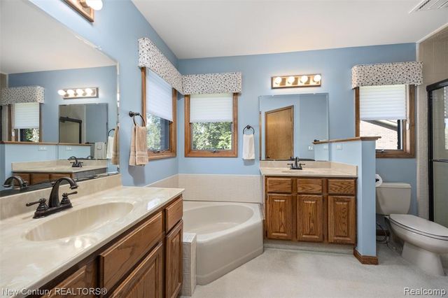 4071 Chevron Drive, Highland, MI 48356