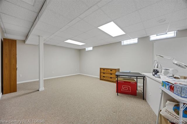 4071 Chevron Drive, Highland, MI 48356