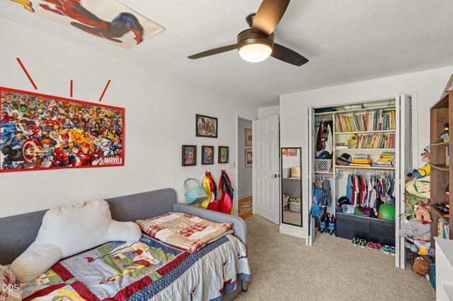 667 Rose Valley Court, Central Point, OR 97502