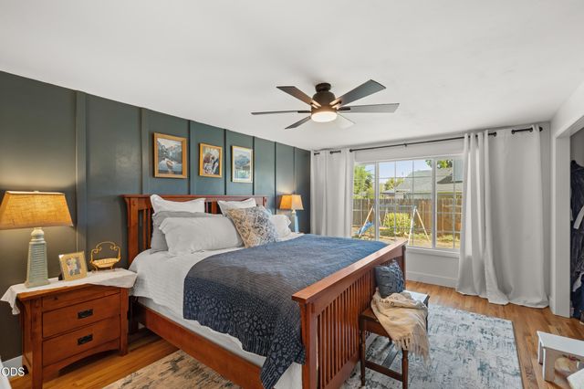 667 Rose Valley Court, Central Point, OR 97502