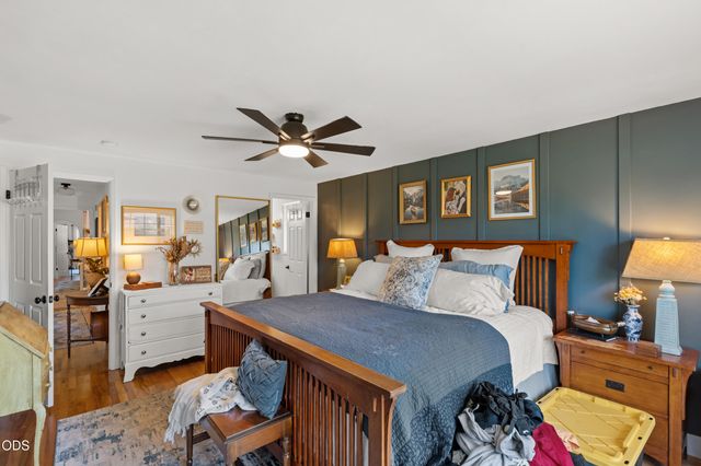 667 Rose Valley Court, Central Point, OR 97502