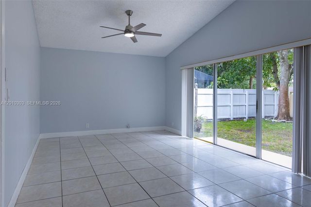 9470 Atlantic St, Miramar, FL 33025