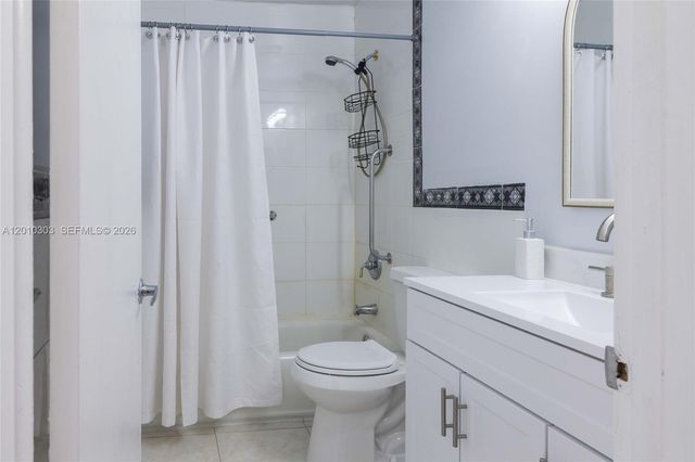 9470 Atlantic St, Miramar, FL 33025