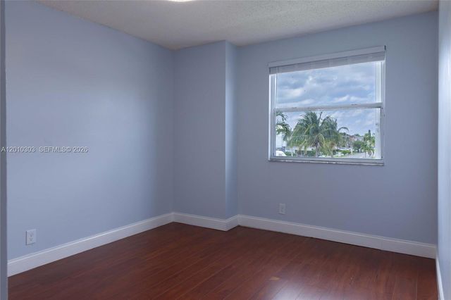 9470 Atlantic St, Miramar, FL 33025