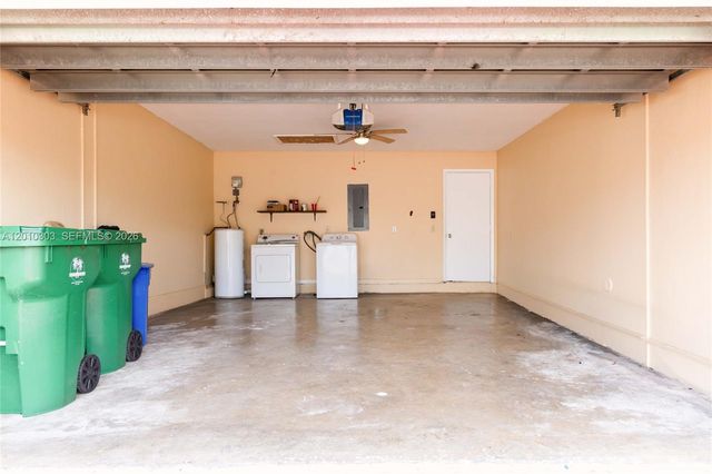 9470 Atlantic St, Miramar, FL 33025