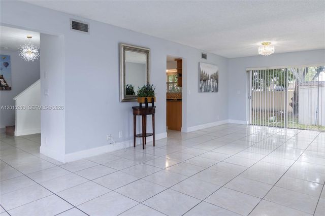 9470 Atlantic St, Miramar, FL 33025