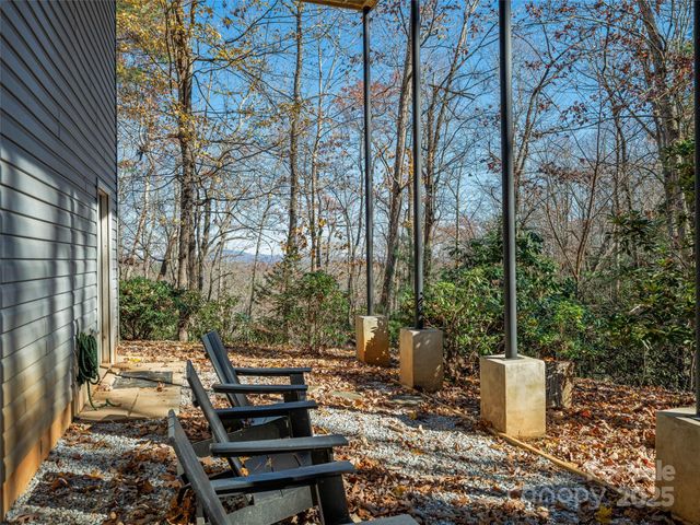 2508 Carriage Falls Court, Hendersonville, NC 28791