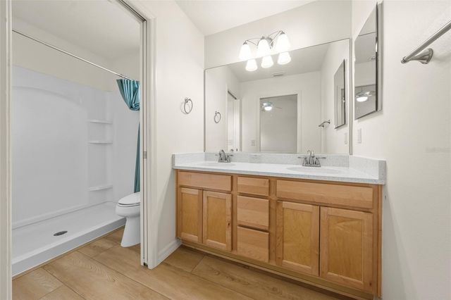 2418 HOPESPRING LOOP, The Villages, FL 32162