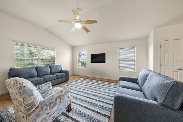 2418 HOPESPRING LOOP, The Villages, FL 32162