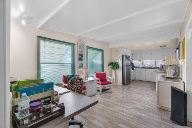 202 N Ibis S, Briny Breezes, FL 33435