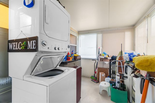 202 N Ibis S, Briny Breezes, FL 33435