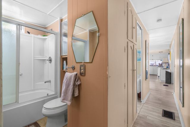 202 N Ibis S, Briny Breezes, FL 33435