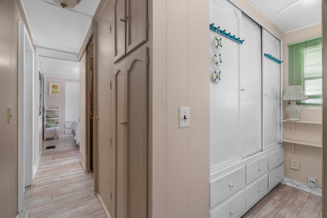 202 N Ibis S, Briny Breezes, FL 33435