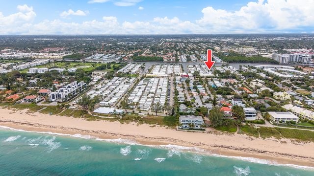 202 N Ibis S, Briny Breezes, FL 33435