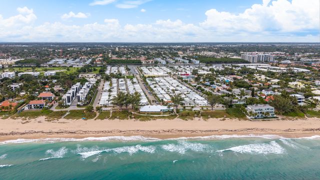 202 N Ibis S, Briny Breezes, FL 33435