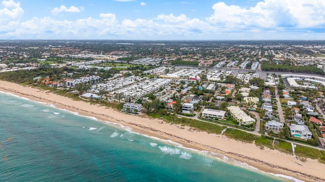 202 N Ibis S, Briny Breezes, FL 33435