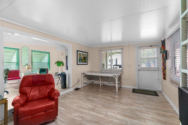 202 N Ibis S, Briny Breezes, FL 33435