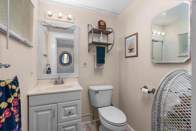 202 N Ibis S, Briny Breezes, FL 33435