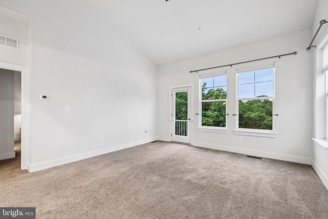 2810 TOWN VIEW CIR, New Windsor, MD 21776