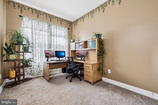 2810 TOWN VIEW CIR, New Windsor, MD 21776