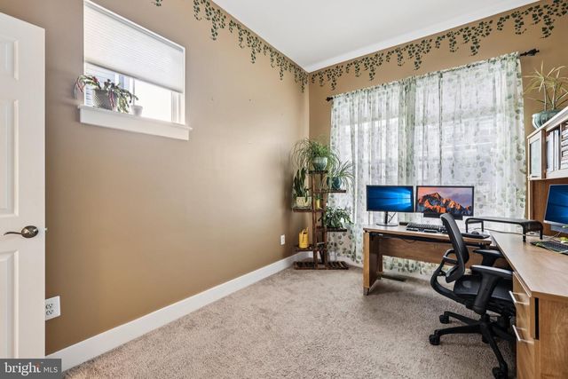 2810 TOWN VIEW CIR, New Windsor, MD 21776