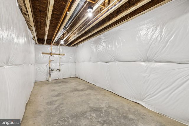 2810 TOWN VIEW CIR, New Windsor, MD 21776