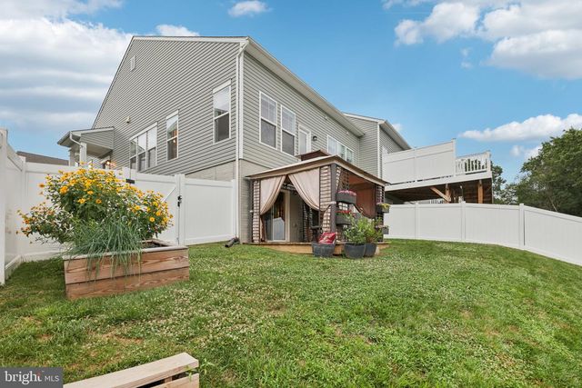 2810 TOWN VIEW CIR, New Windsor, MD 21776