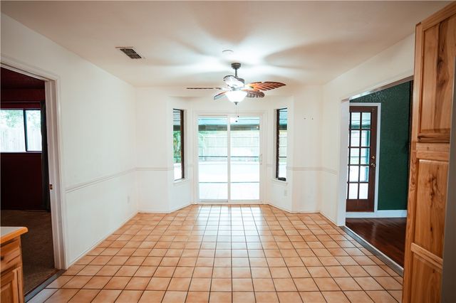 6321 Kristin Dr, Corpus Christi, TX 78414