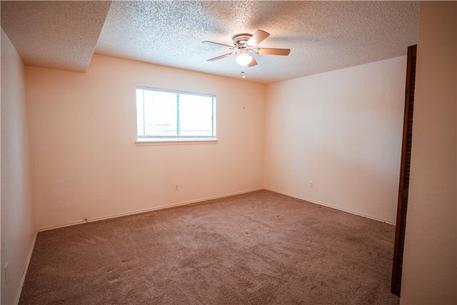 6321 Kristin Dr, Corpus Christi, TX 78414