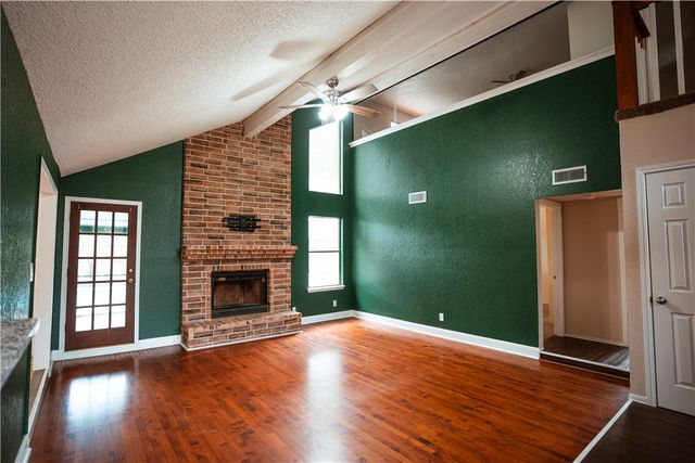 6321 Kristin Dr, Corpus Christi, TX 78414