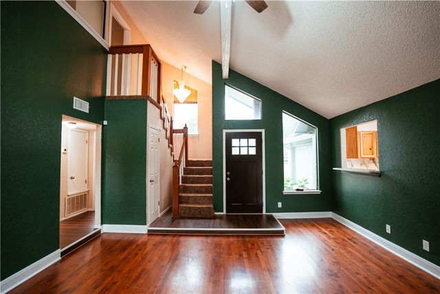 6321 Kristin Dr, Corpus Christi, TX 78414
