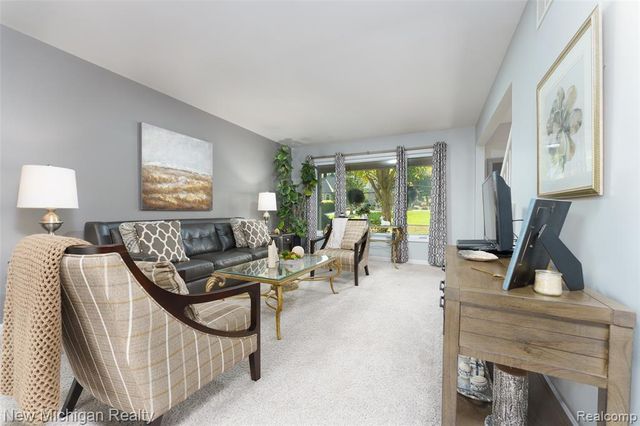 9201 Burning Tree Drive, Grand Blanc, MI 48439