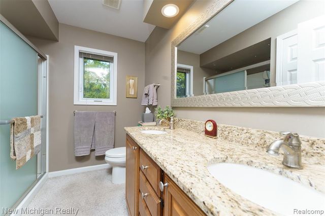 9201 Burning Tree Drive, Grand Blanc, MI 48439