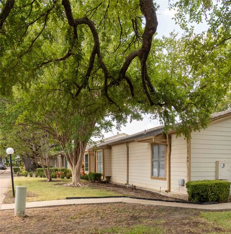 13769 Brookgreen Circle, Dallas, TX 75240