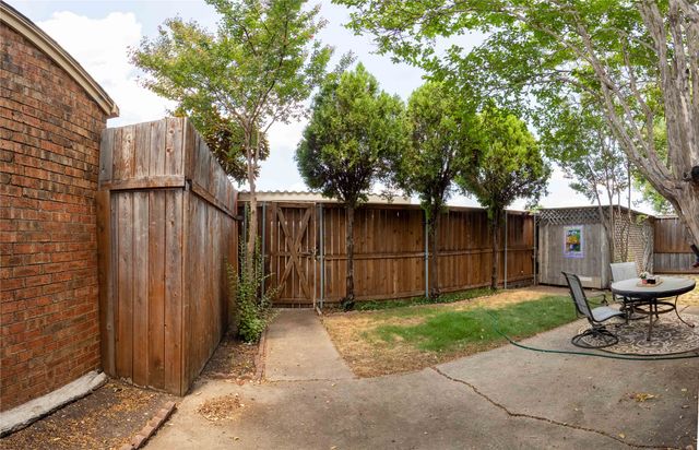 13769 Brookgreen Circle, Dallas, TX 75240