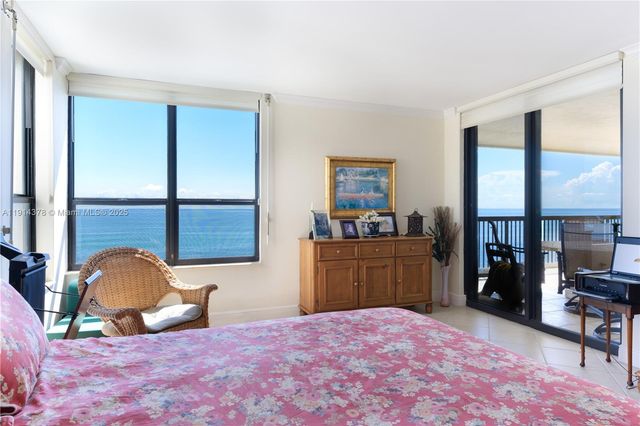 19670 Beach Rd PHB3, Tequesta, FL 33469