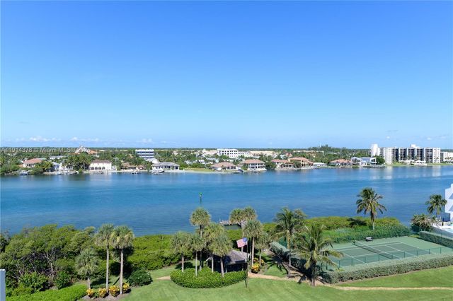 19670 Beach Rd PHB3, Tequesta, FL 33469