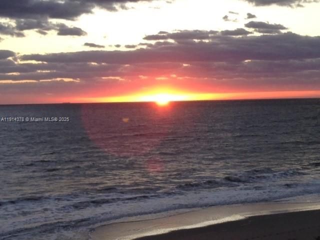 19670 Beach Rd PHB3, Tequesta, FL 33469