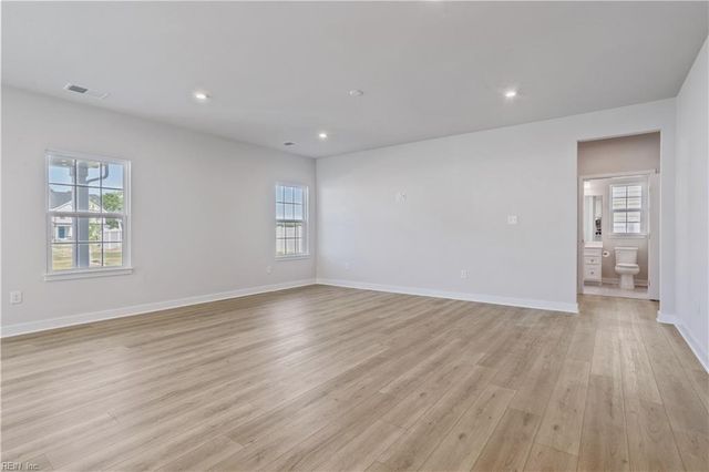 1504 Charlie ST, Chesapeake, VA 23322