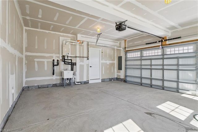 1504 Charlie ST, Chesapeake, VA 23322