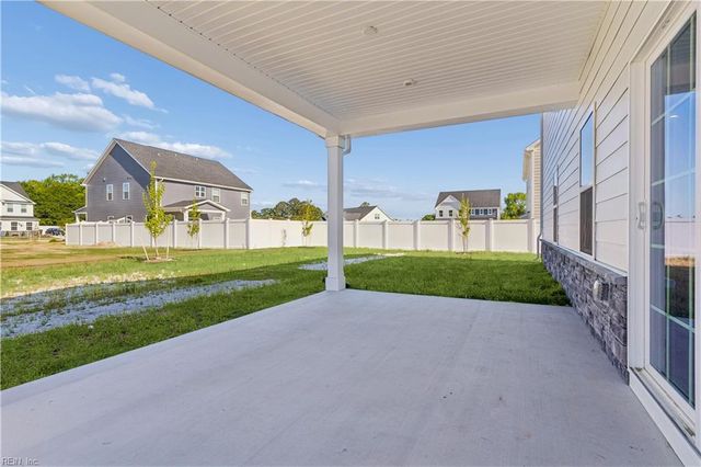 1504 Charlie ST, Chesapeake, VA 23322