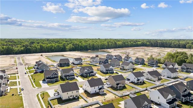 1504 Charlie ST, Chesapeake, VA 23322