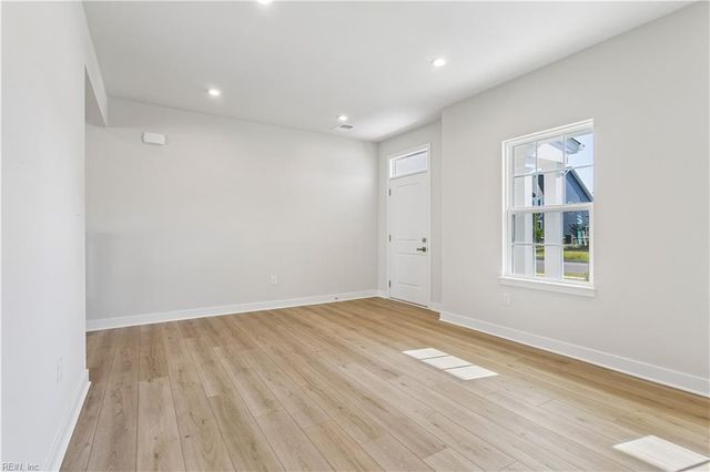 1504 Charlie ST, Chesapeake, VA 23322